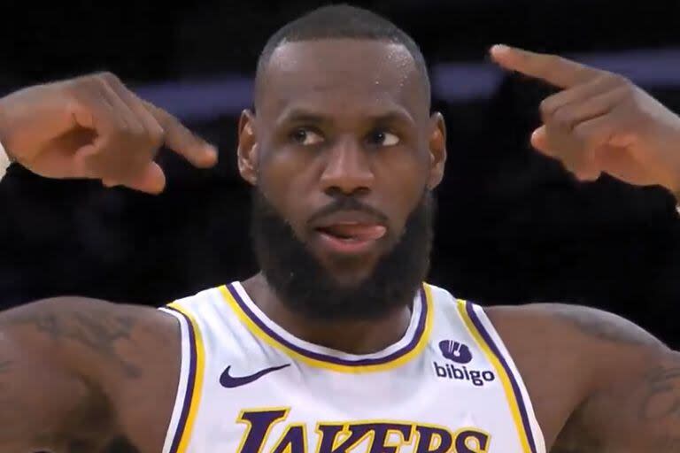 LeBron James no termina nunca de sorprender a los fanáticos de la NBA