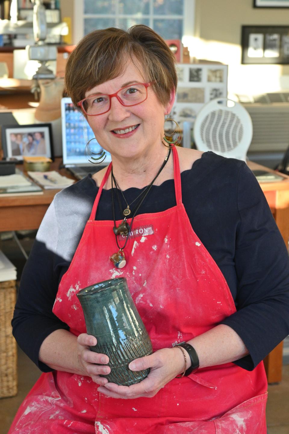 Cindy Smith of Simpsonville, SC, and her husband Terry are the founders and artists behind FaberSmith Press and Pottery