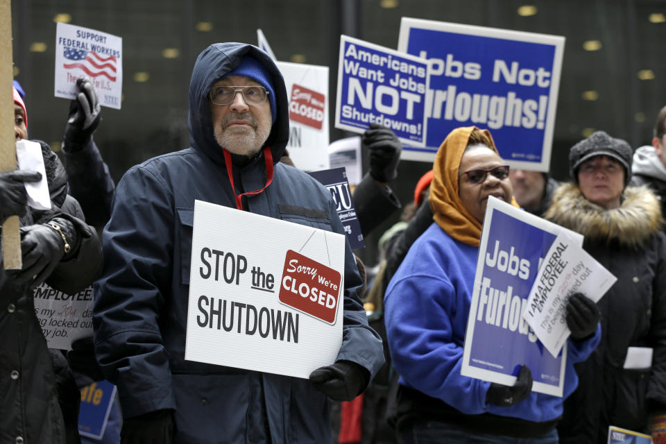 Government workers rally against the partial government shutdown at Federal Plaza, Thursday, Jan. 10, 2019, in Chicago. (Photo: Kiichiro Sato/AP)