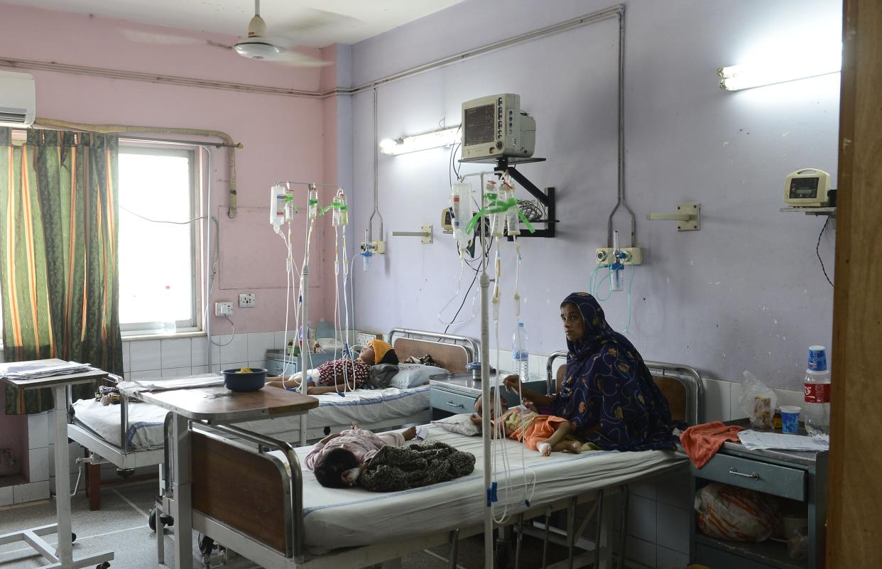 <p>File: The intensive care unit of Mayo hospital in Pakistan’s Lahore, where a man posed as a doctor to perform surgery </p> (AFP via Getty Images)