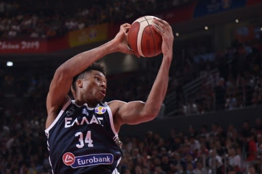 NBA MVP Giannis Antetokounmpo (C) was unable to save Greece as holders the United States reached the Basketball World Cup quarter-finals with a 69-53 win