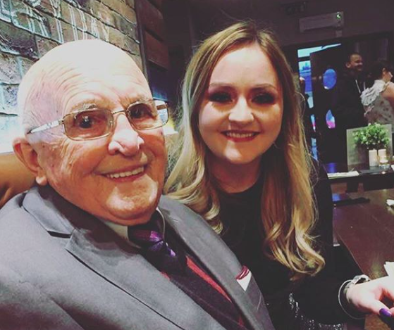 This sweet grandad has won the Internet [Photo: Instgram/the.grandad.diaries]