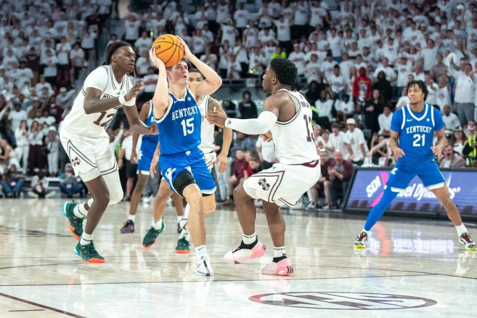 With less than two seconds remaining in the game, Kentucky guard Reed Sheppard (15) shoots the ball to give Kentucky a 2-point lead against Mississippi State at Humphrey Coliseum in Starkville, Miss.