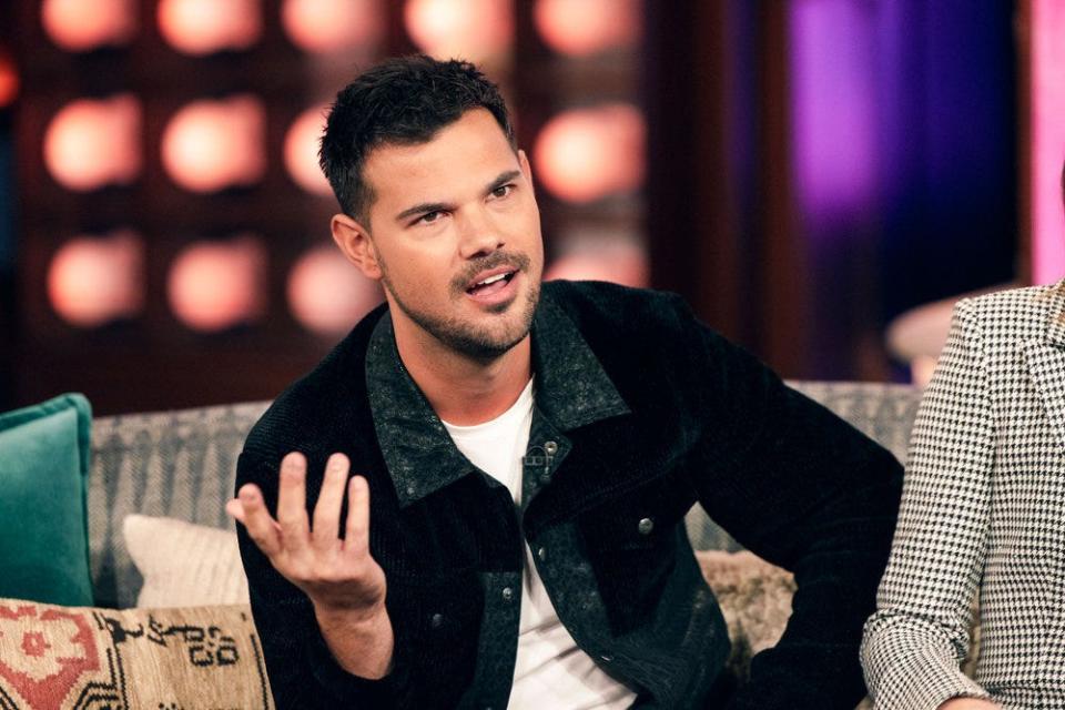 Taylor Lautner appears as a guest on Season 5 of "The Kelly Clarkson Show" on Nov. 8, 2023.