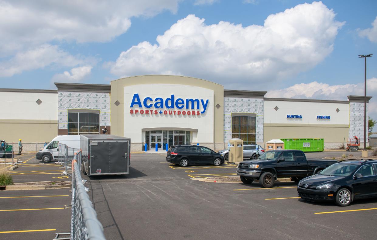 The former Gordmans near The Shoppes at Grand Prairie is becoming an Academy Sports + Outdoors store.