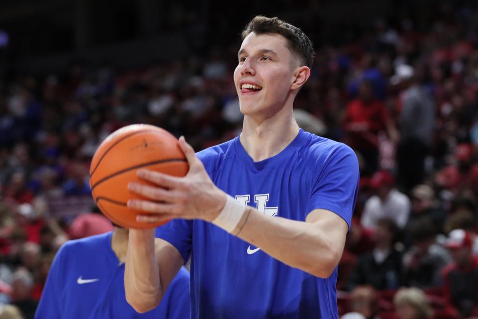 Jan 27, 2024; Fayetteville, Arkansas, USA; Kentucky Wildcats forward Zvonimir Ivisic warms up prior to the game against the Arkansas Razorbacks at Bud Walton Arena. Mandatory Credit: Nelson Chenault-USA TODAY Sports