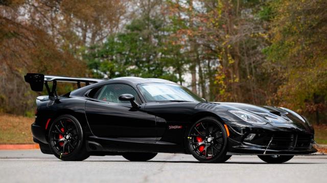 black viper car