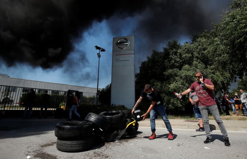 Protest against the closure of the Nissan factory in Barcelona