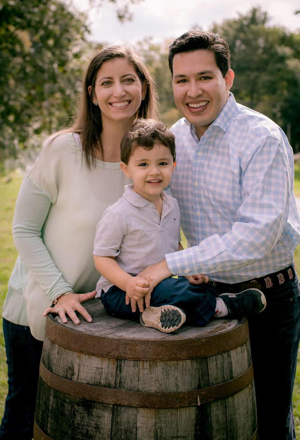 Lindsey Santiago, pictured with her husband and her son, shares what it’s like to parent with MS. (Photo: Shari Stenman, In Perspective Photography)