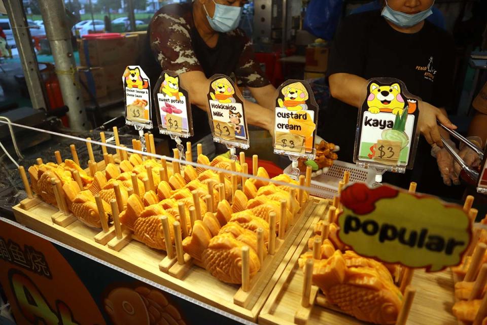 geylang serai bazaar 2024 - taiyaki choices