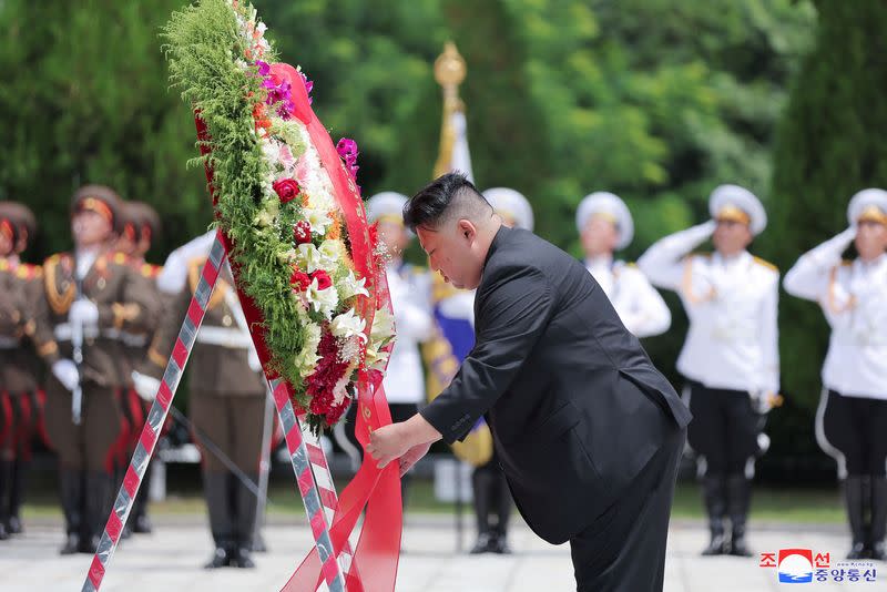 北韓將紀念勝利日70週年 金正恩參謁中國志願軍陵園