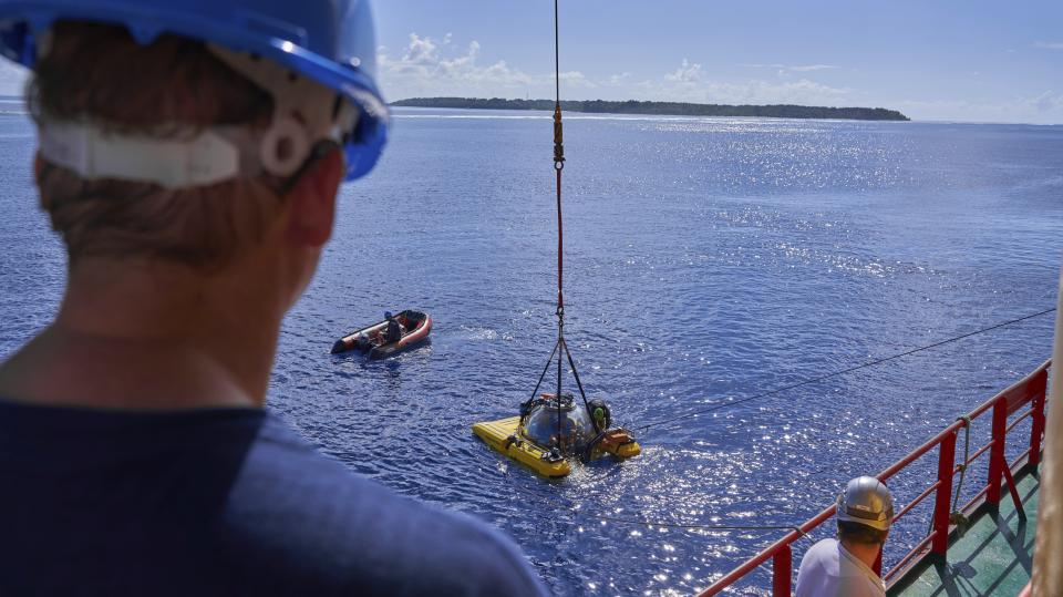 <p>The mission is on an unprecedented exploration of the Indian Ocean to document changes taking place beneath the waves.</p>