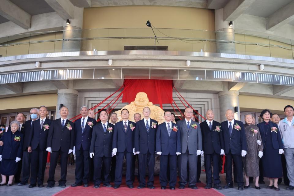 《圖說》一貫道安東道場10日舉行恭祝創辦人高金澄老前暨安東彌勒山老母殿啟用儀典。（圖／安東道場提供）