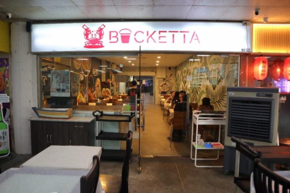 bucketta - restaurant front