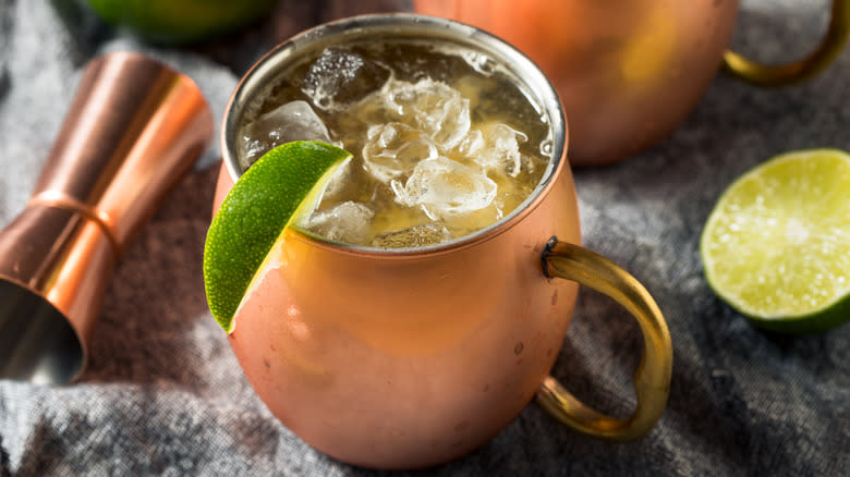 Kentucky mule cocktail 