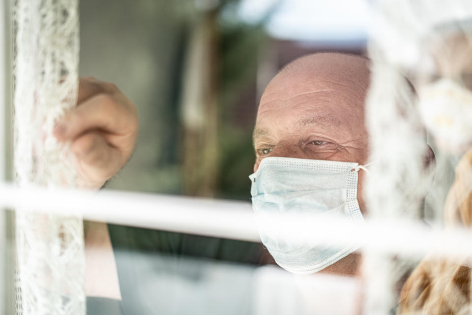 Das Coronavirus ist vor allem für Ältere und für Menschen mit Vorerkrankungen eine Gefahr. In Sozialen Medien haben zahlreiche Nutzer daher eine Solidaritätsaktion gestartet (Bild: Getty)