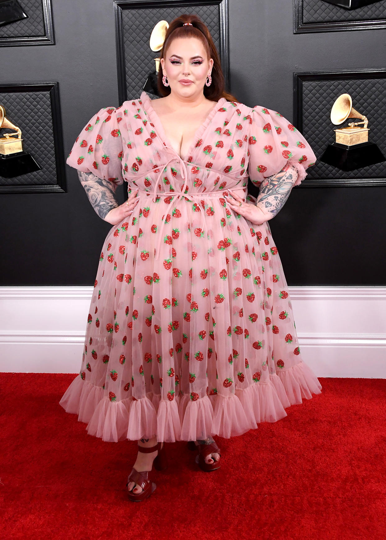 Tess Holliday Says Mental Health Is Fragile After Fatphobic Messages