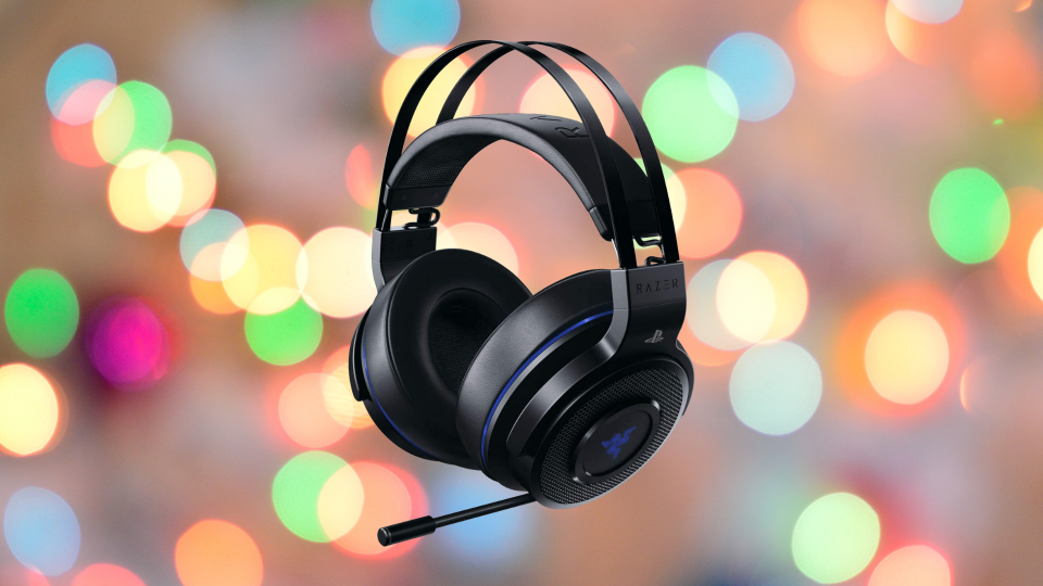 Get this Razer Thresher gaming headset for $45 off. (Photo: Razer)