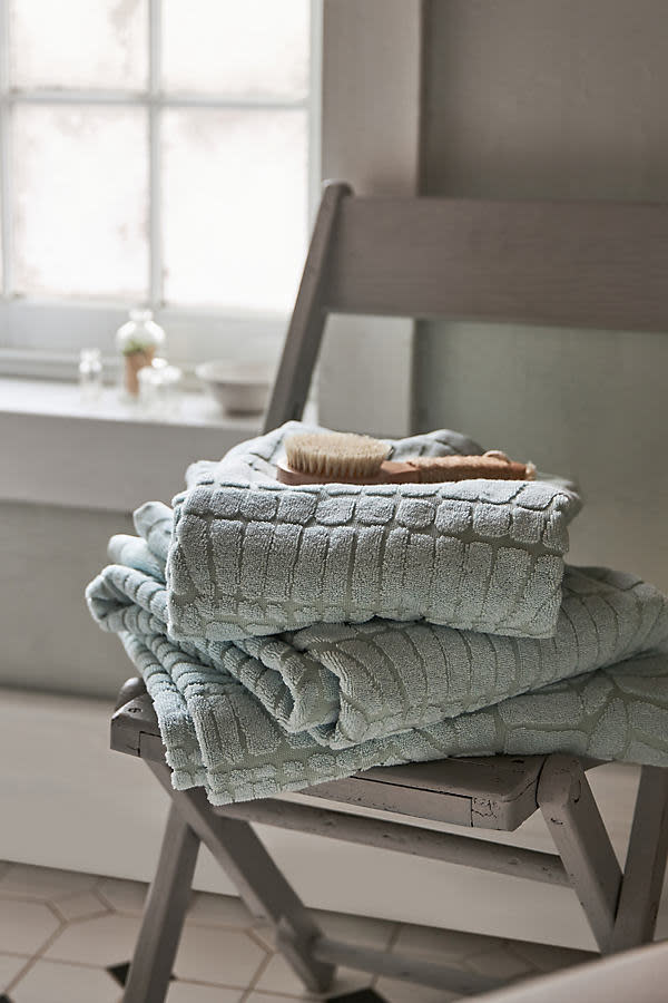 <p><a href="https://go.redirectingat.com?id=74968X1596630&url=https%3A%2F%2Fwww.anthropologie.com%2Fanthroliving%2Fshop%2Fleighton-bath-towel-collection&sref=https%3A%2F%2Fwww.oprahdaily.com%2Flife%2Fg44008080%2Fanthropologie-memorial-day-sale-2023%2F" rel="nofollow noopener" target="_blank" data-ylk="slk:Shop Now;elm:context_link;itc:0;sec:content-canvas" class="link ">Shop Now</a></p><p>Leighton Bath Towel Collection</p><p>$30.40</p><p>anthropologie.com</p>