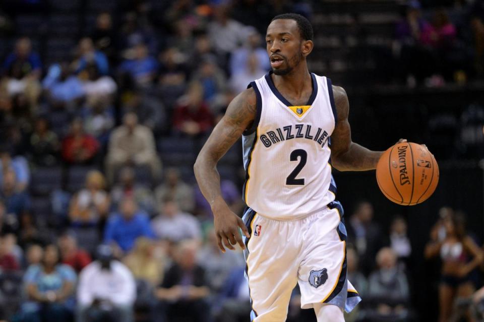 Russ Smith is piling up points in China at a crazy pace. (AP)