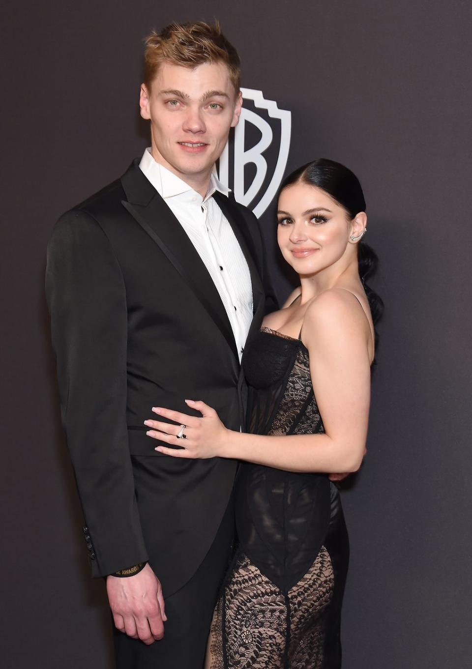 Ariel Winter and Levi Meaden