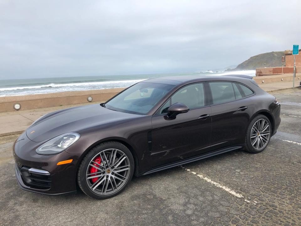 Porsche Panamera GTS Sport Turismo