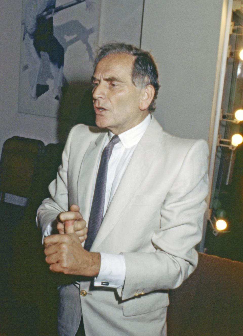 <h1 class="title">Pierre Cardin</h1><cite class="credit">Getty Images</cite>