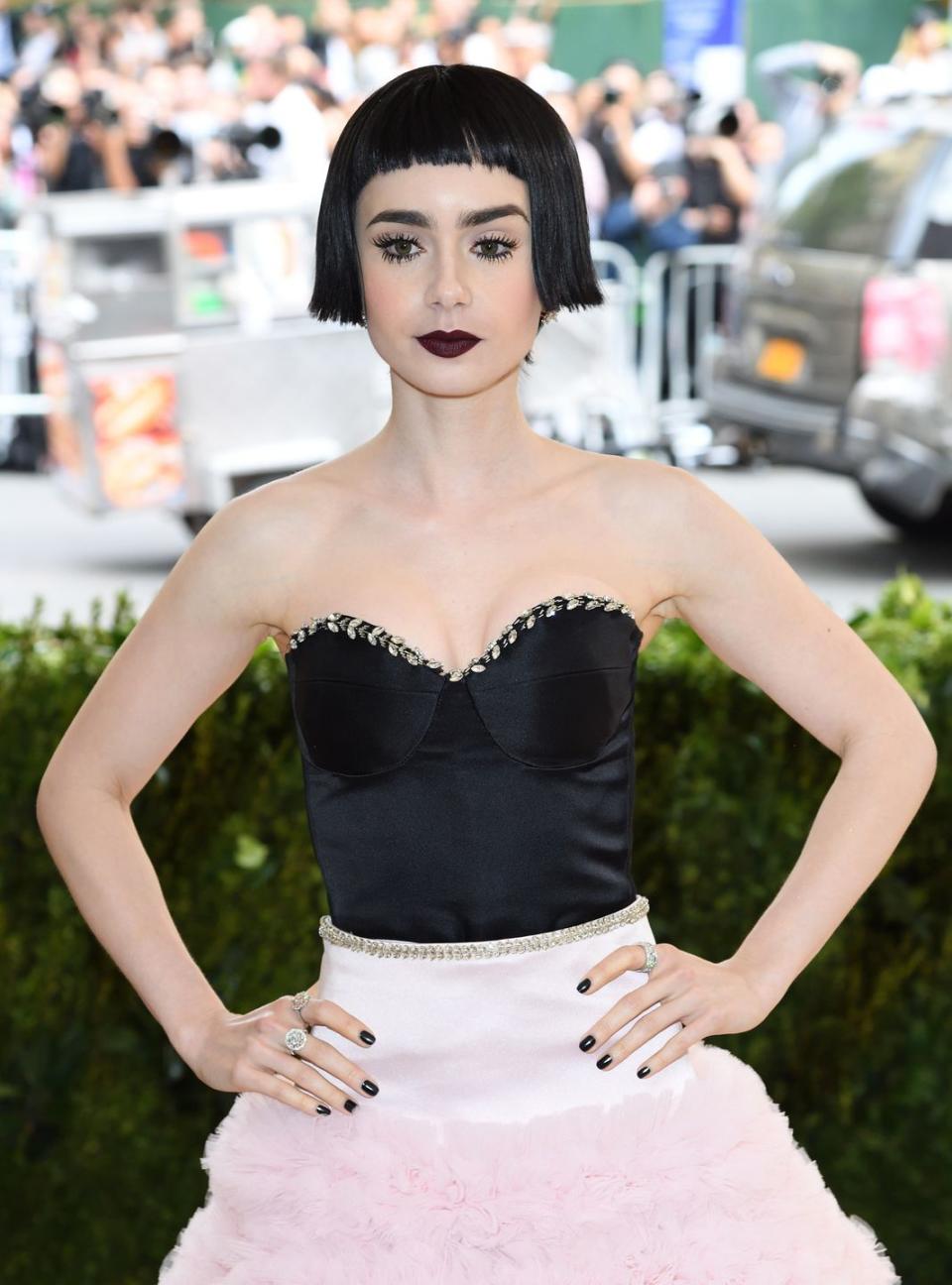 Lily Collins Super Short Bob