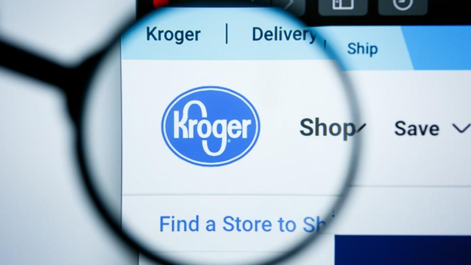 Kroger's Mixed Q2 Bag: Steady Sales, Earnings Beat, Revised Identical Sales Outlook & More