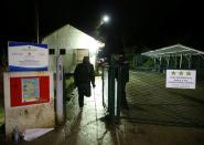 A migrant enters the camp in Usivak