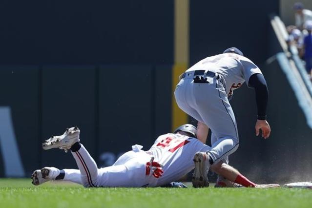 Kerry Carpenter's 3-run homer off rookie Tanner Bibee helps Tigers