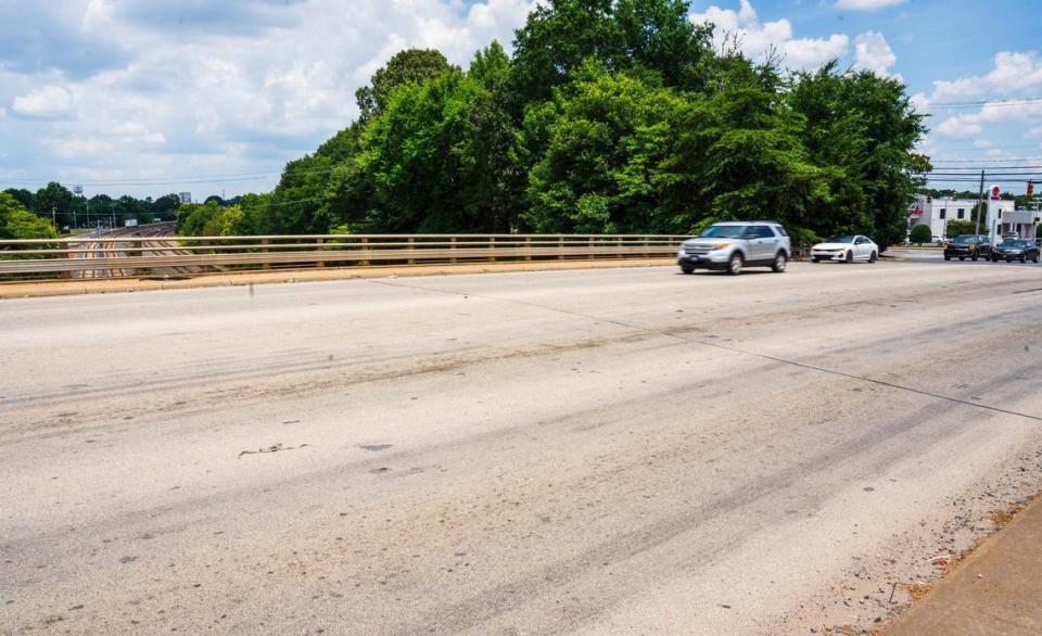 At the intersection of E Westinghouse Boulevard and South Boulevard sits a section of road where there are currently very little or no lane markers present on July 9, 2024.