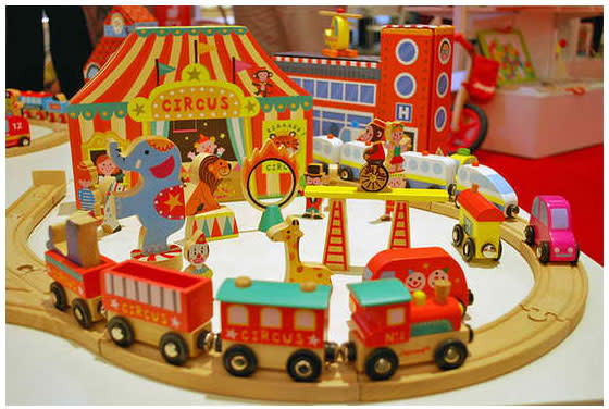 Janod Circus Train Set