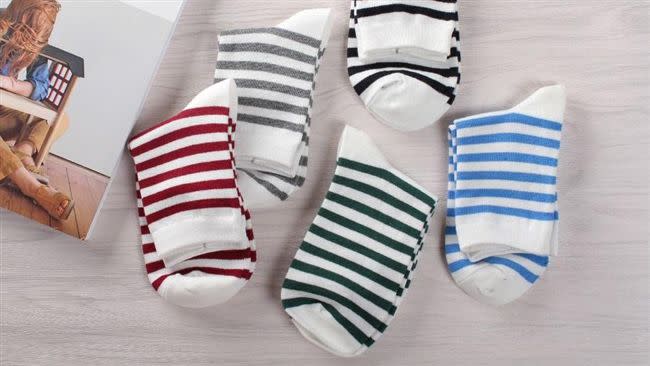 日本專家認為，襪子大部份時候應翻面洗更為乾淨。（示意圖／翻攝自pixabay）