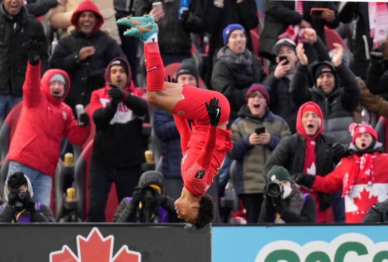 La pirueta de Tajon Buchanan para festejar un gol marcado para Canadá por eliminatorias