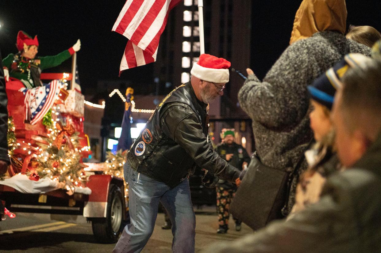 43rd Battle Creek Christmas Parade returns to downtown