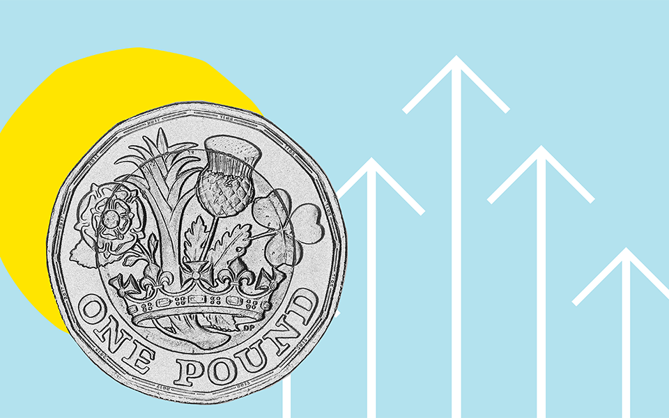 A pound coin with arrows (illustration)