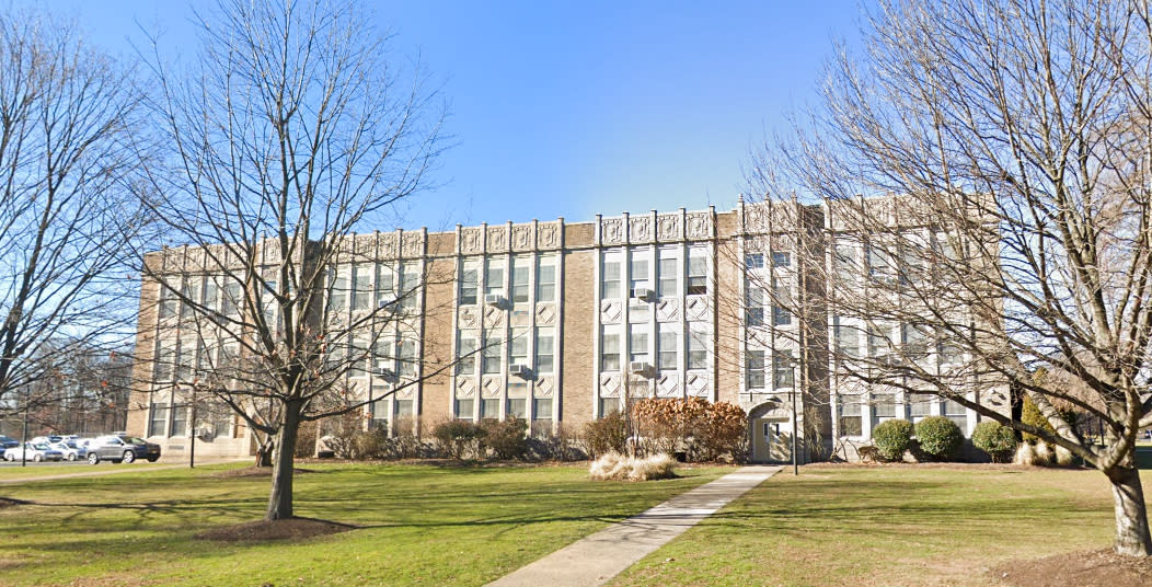Roosevelt Intermediate School in Westfield, N.J. (Google Maps)