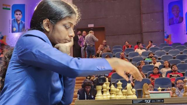 Vaishali Rameshbabu joins her sibling Pragg by qualifying for