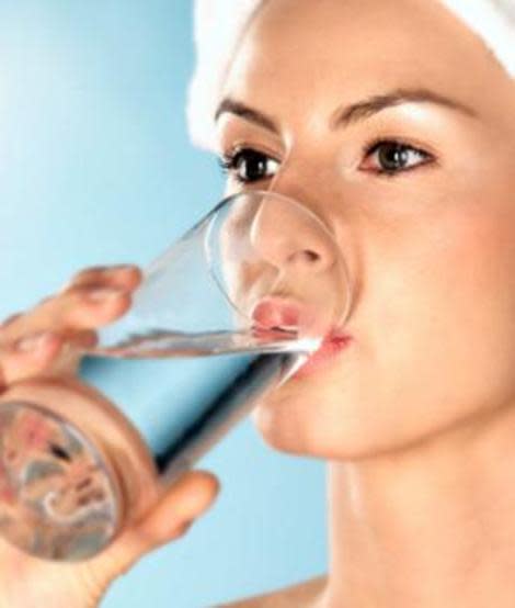 Six reasons to drink more water today