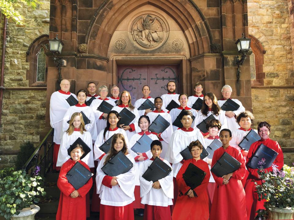 The St. John’s Adult Choir and Professional Choristers of The Choir School of Newport County