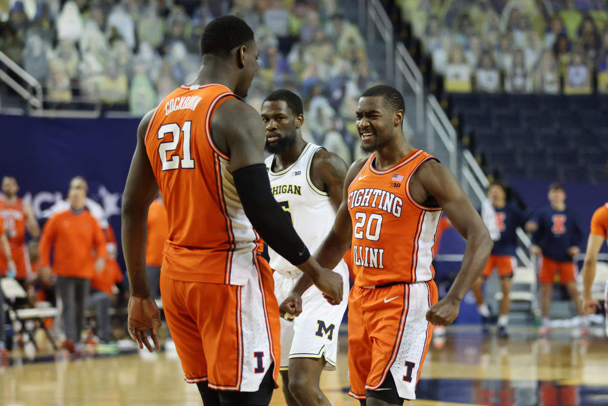 Illinois basketball: Ayo Dosunmu gets broken nose on cheap shot by Michigan  State (Video)