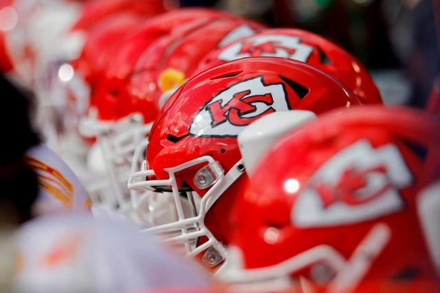 Funny Kansas City Chiefs Real Women love football smart Women love