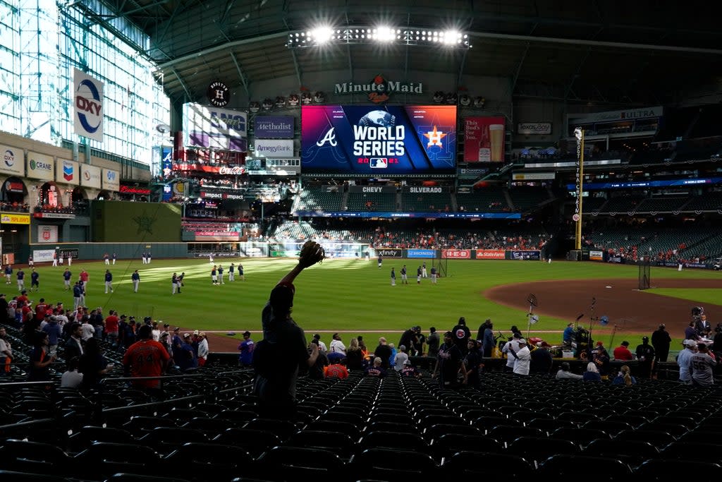 APTOPIX World Series Baseball (Copyright 2021 The Associated Press. All rights reserved.)