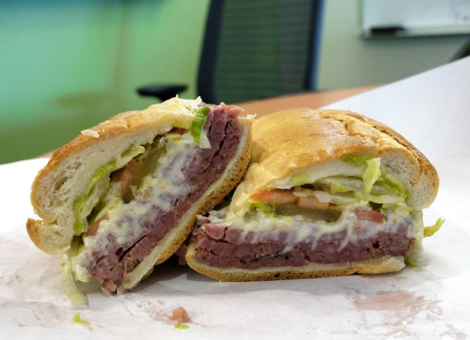 Missouri: Hot Salami Sandwich