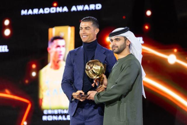 Sorprendente reacción de Cristiano Ronaldo ante el octavo Balón de Oro de  Lionel Messi - Gente - Cultura 