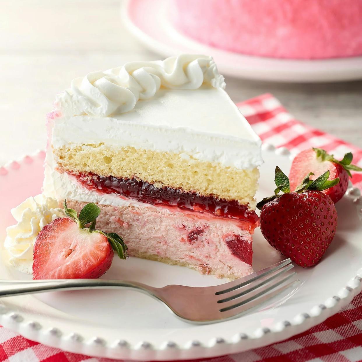 <p><a href="https://go.redirectingat.com?id=74968X1596630&url=https%3A%2F%2Fwww.goldbelly.com%2Frestaurants%2Fjuniors-cheesecake%2Fstrawberry-shortcake-cheesecake&sref=https%3A%2F%2Fwww.housebeautiful.com%2Fshopping%2Fg4740%2Fhousewarming-gifts%2F" rel="nofollow noopener" target="_blank" data-ylk="slk:Shop Now;elm:context_link;itc:0;sec:content-canvas" class="link rapid-noclick-resp">Shop Now</a></p><p>Strawberry Shortcake Cheesecake</p><p>goldbelly.com</p><p>$82.95</p>