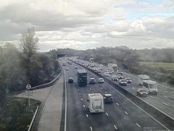 The situation around junction 5 of the M25 (Traffic Cameras)