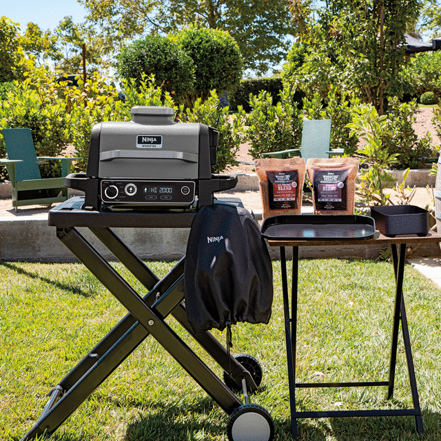 Pulled Pork on Ninja Wood Fired Outdoor Grill 