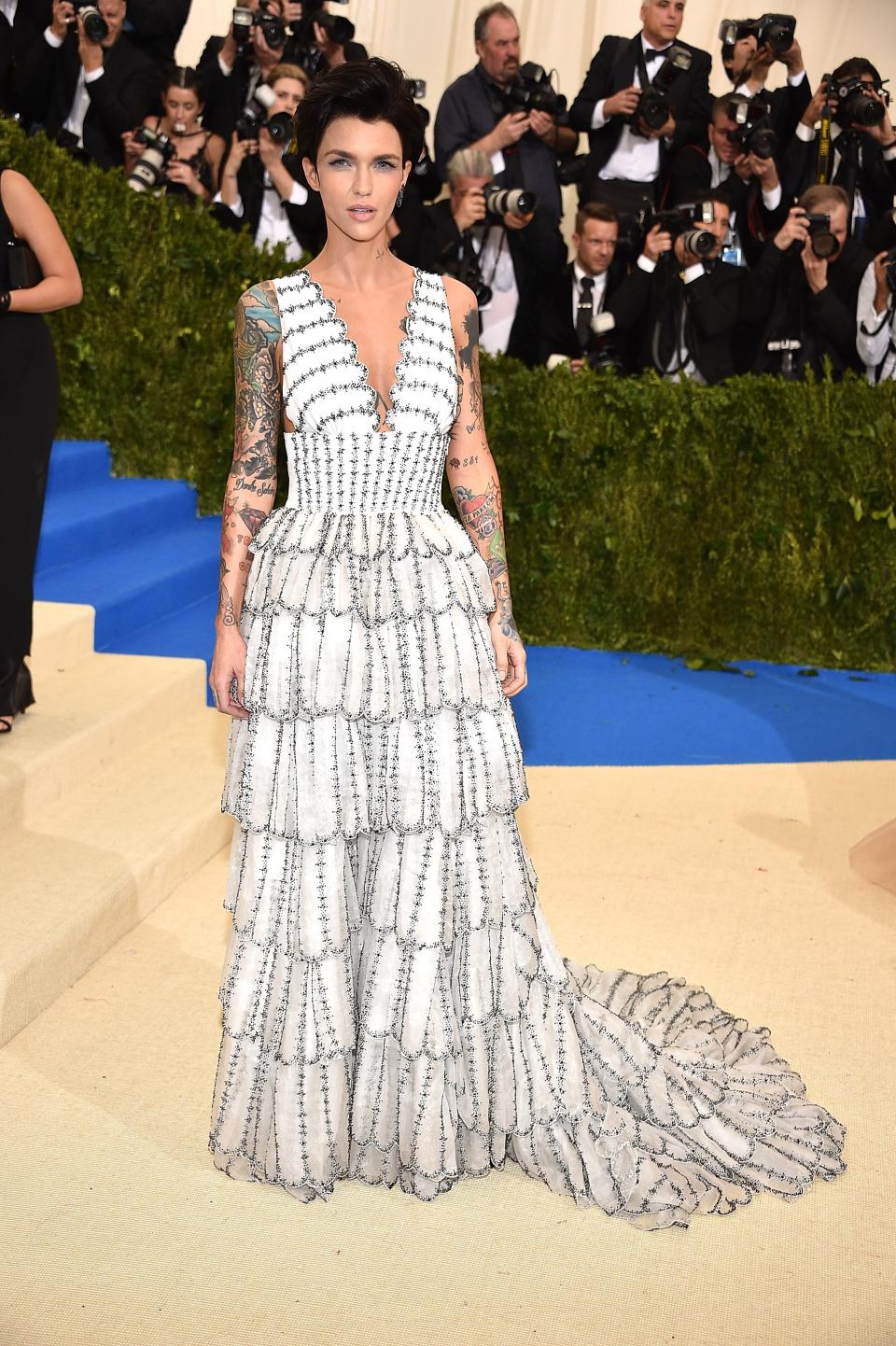 <h1 class="title">Ruby Rose in Burberry</h1><cite class="credit">Photo: Getty Images</cite>
